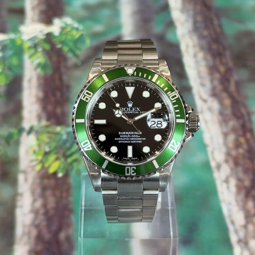 Rolex Submariner "Kermit". 16610LV