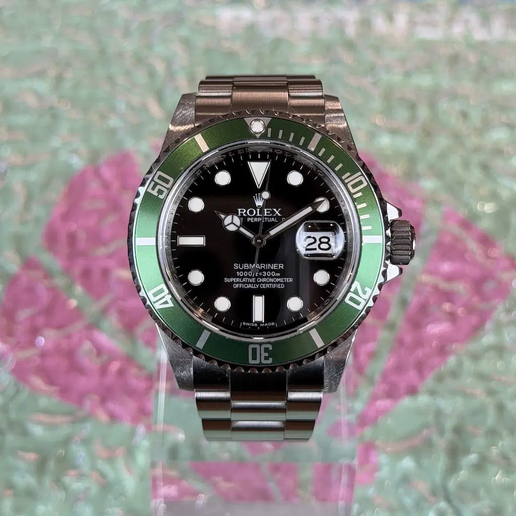 Rolex Submariner "Kermit". 16610LV