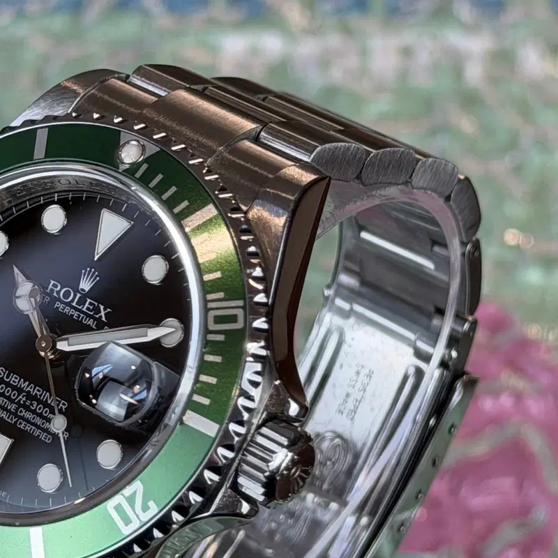 Rolex Submariner "Kermit". 16610LV