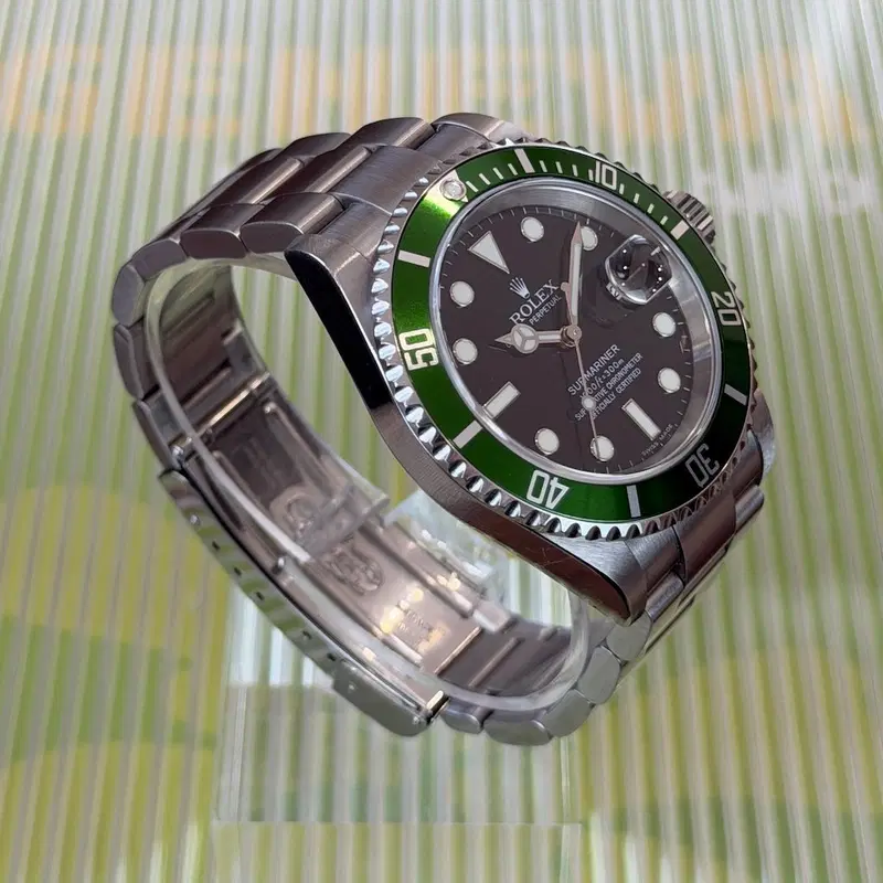 Rolex Submariner "Kermit" Unpolished. 16610LV
