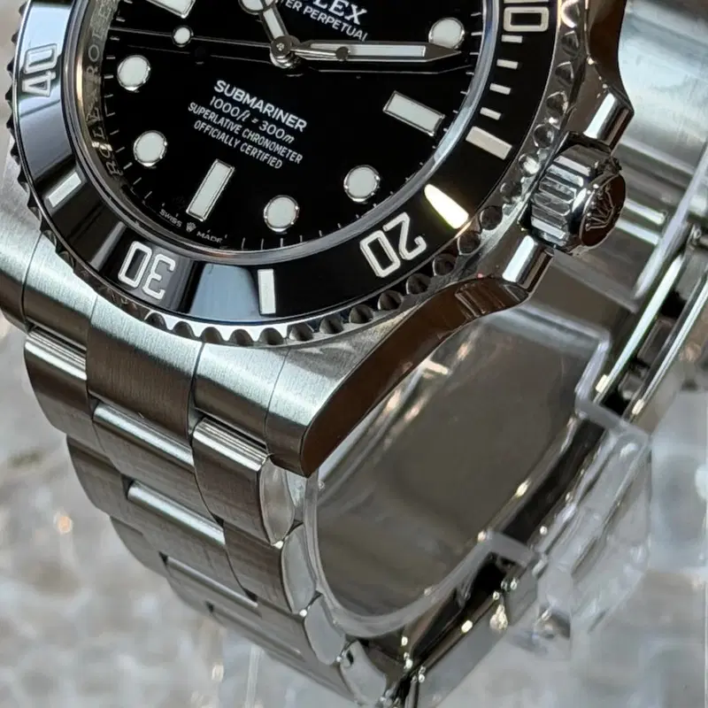 Rolex Submariner No-Date. 124060