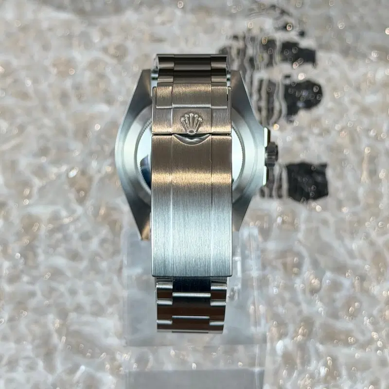 Rolex Submariner No-Date. 124060