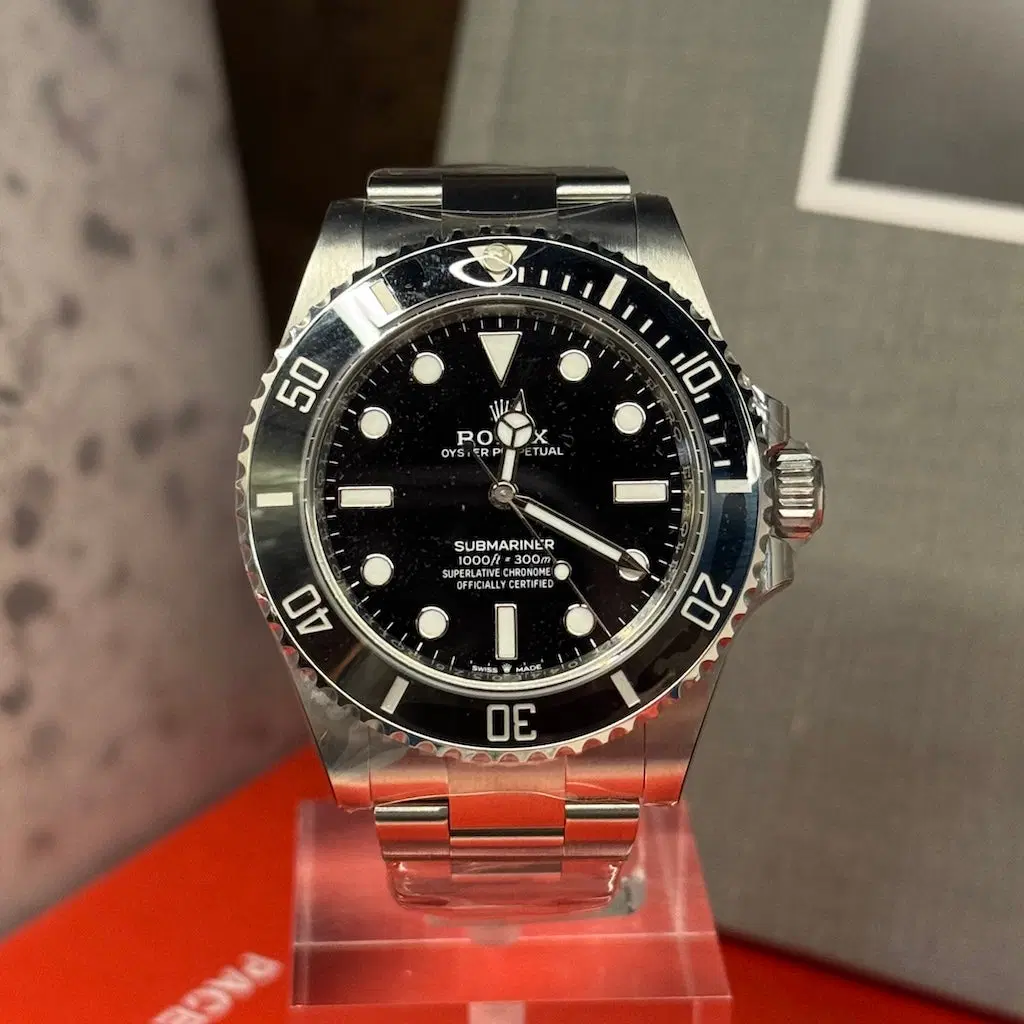 Rolex Submariner No-Date. 124060
