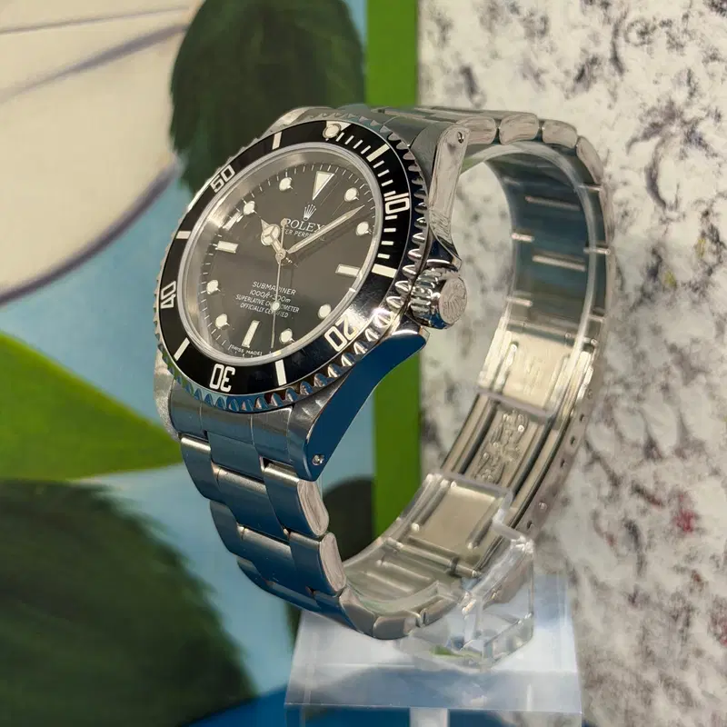 Rolex Submariner No-Date. 14060
