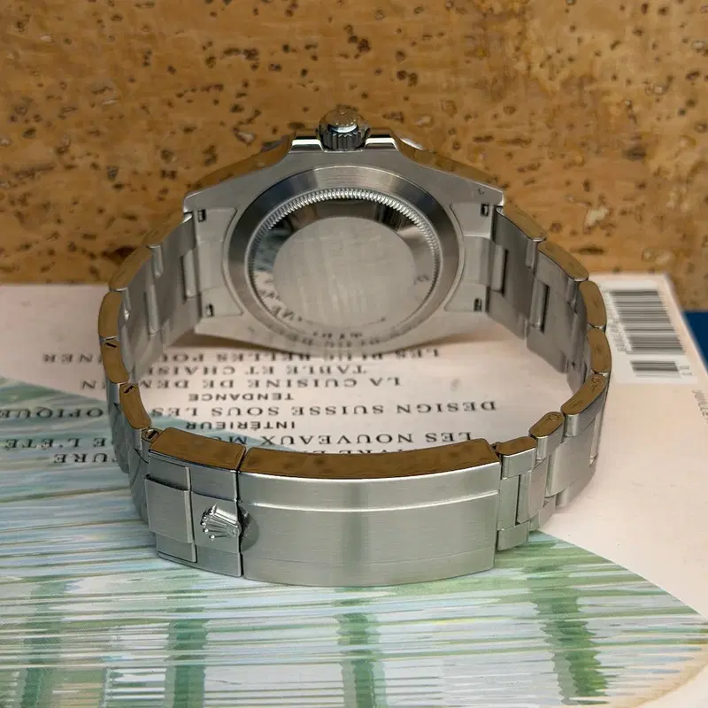 Rolex Submariner No-Date 41mm. 124060