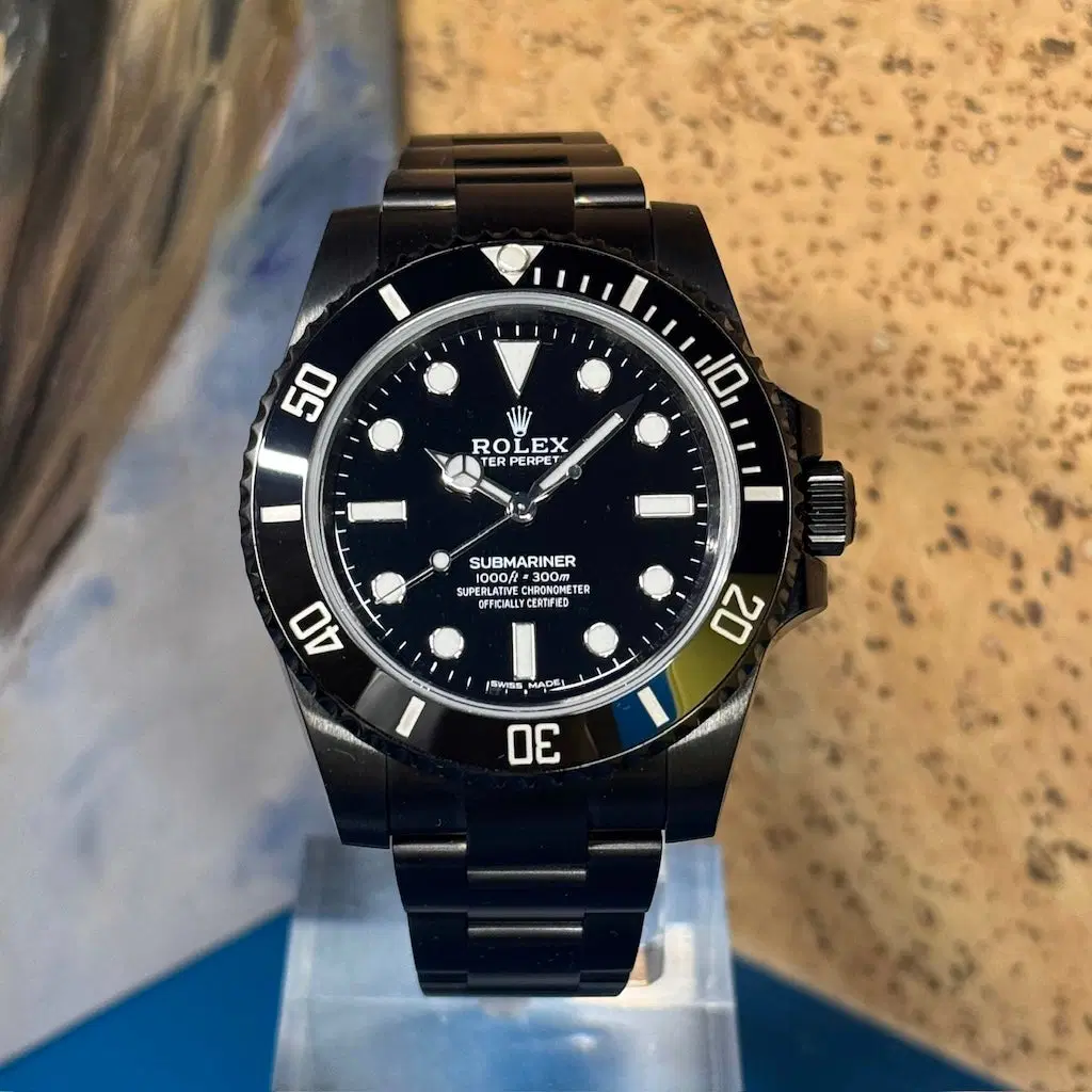 Rolex Submariner No-Date Black-Out. 114060