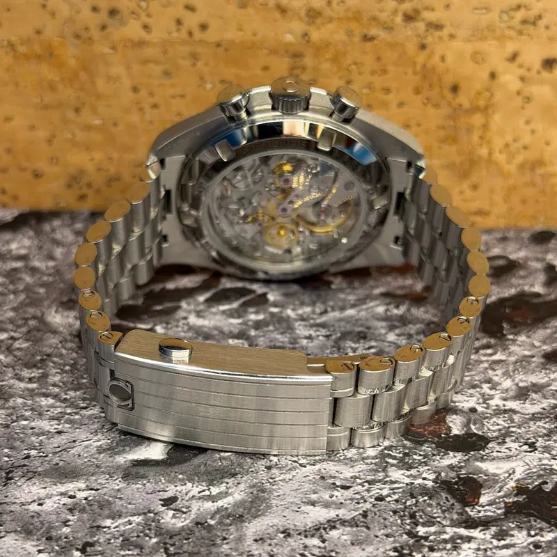 Omega Speedmaster Moonwatch Professional. 310.30.42.50.01.002