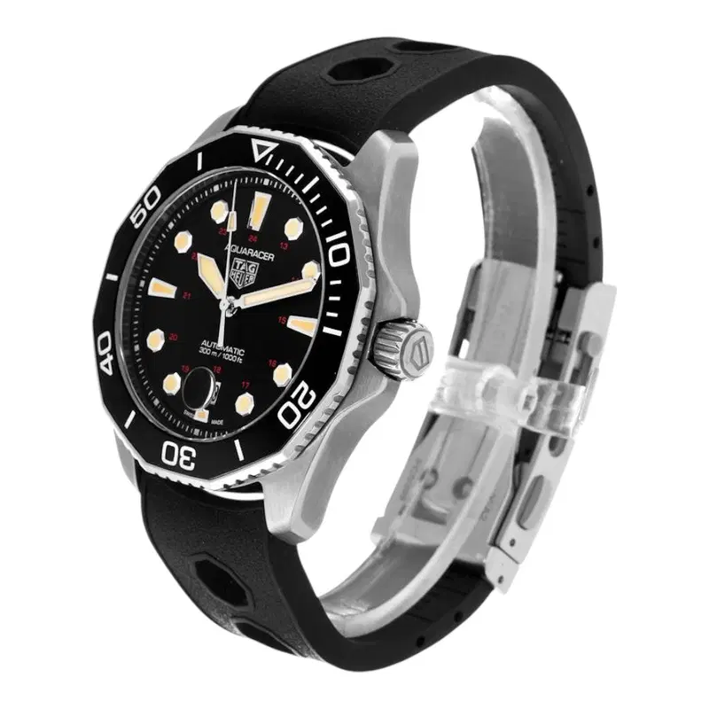 Tag Heuer Aquaracer. WBP208C.FT6201