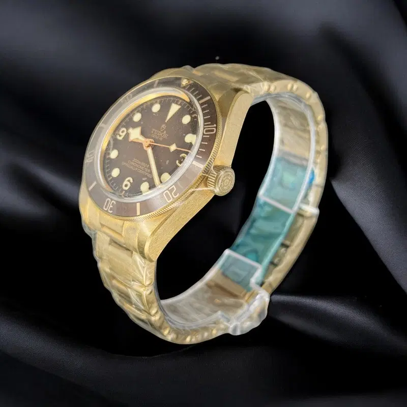 Tudor Black Bay 58 Bronze. M79012M-0001