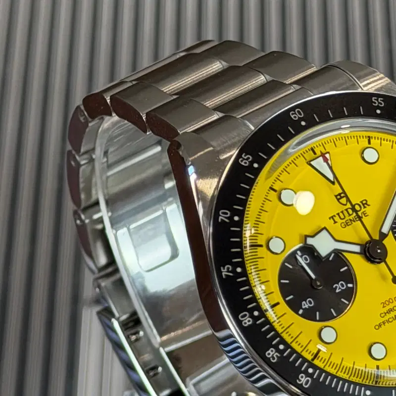 Tudor Black Bay Chrono 39 "Bumblebee". M79310N-0001