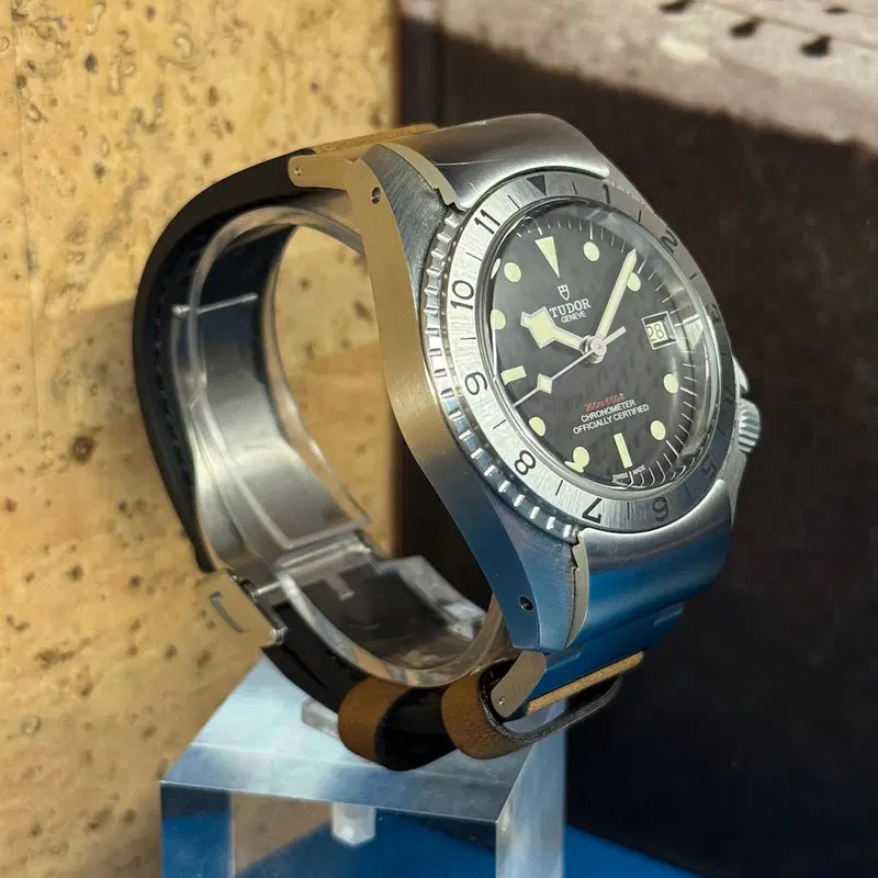 Tudor Black Bay P01. 70150