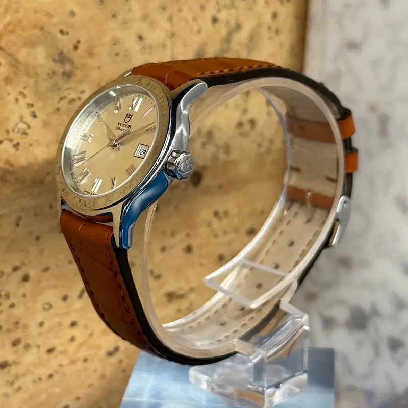 Tudor Classique. 27000