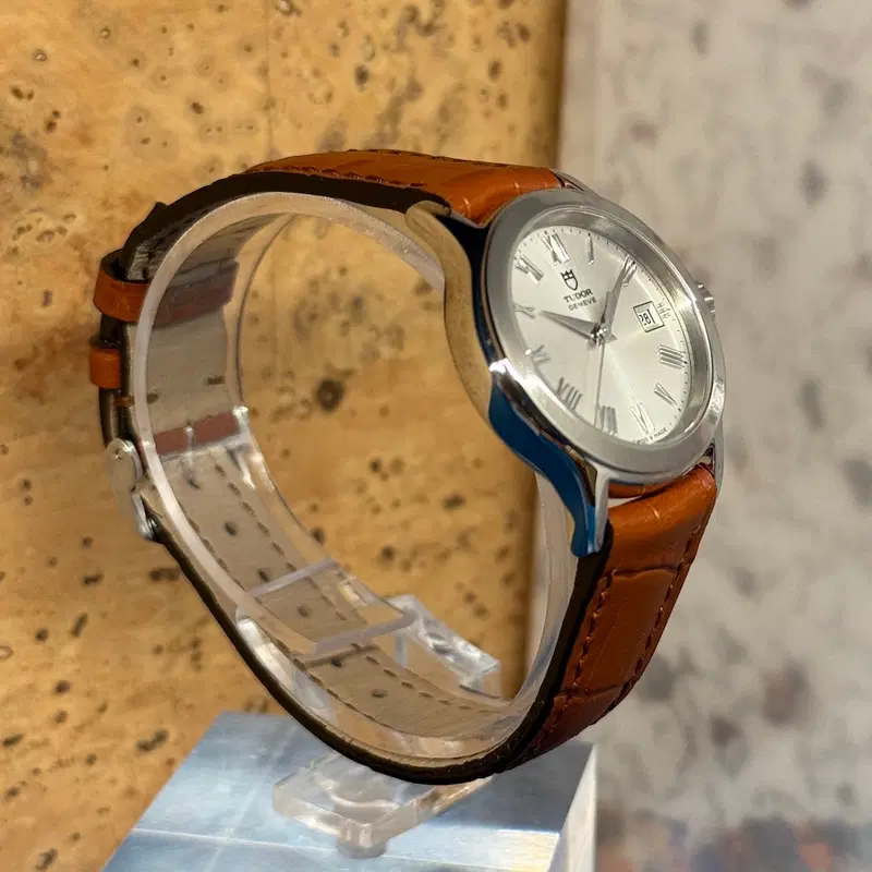 Tudor Classique. 27000