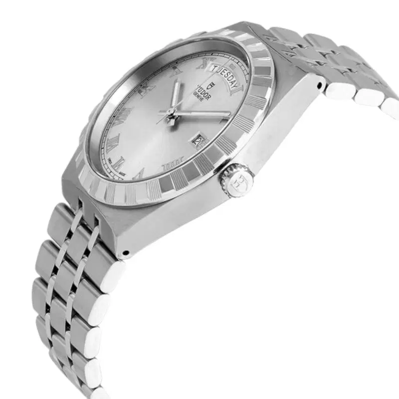 Tudor Royal. M28600-0001