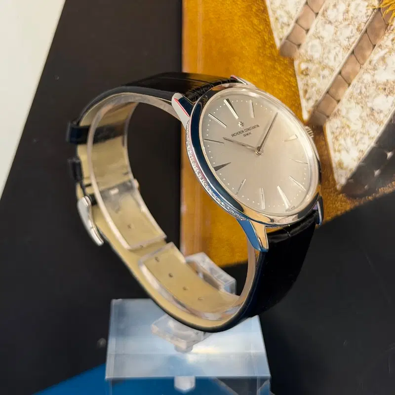 Vacheron Constantin Patrimony. 81530/000G-9681