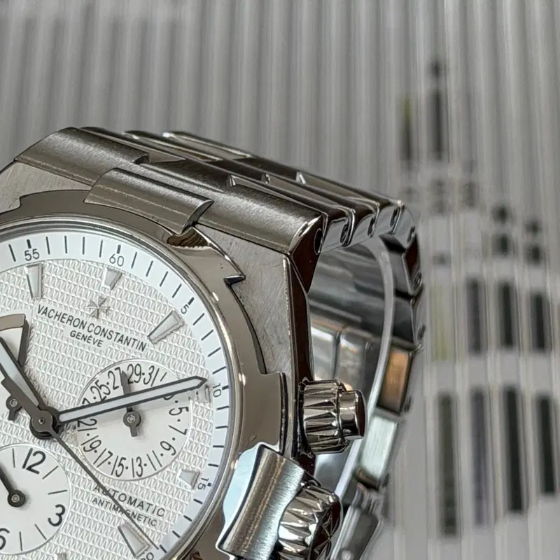 Vacheron Constantin Overseas Dual Time. 47450/B01A-9226