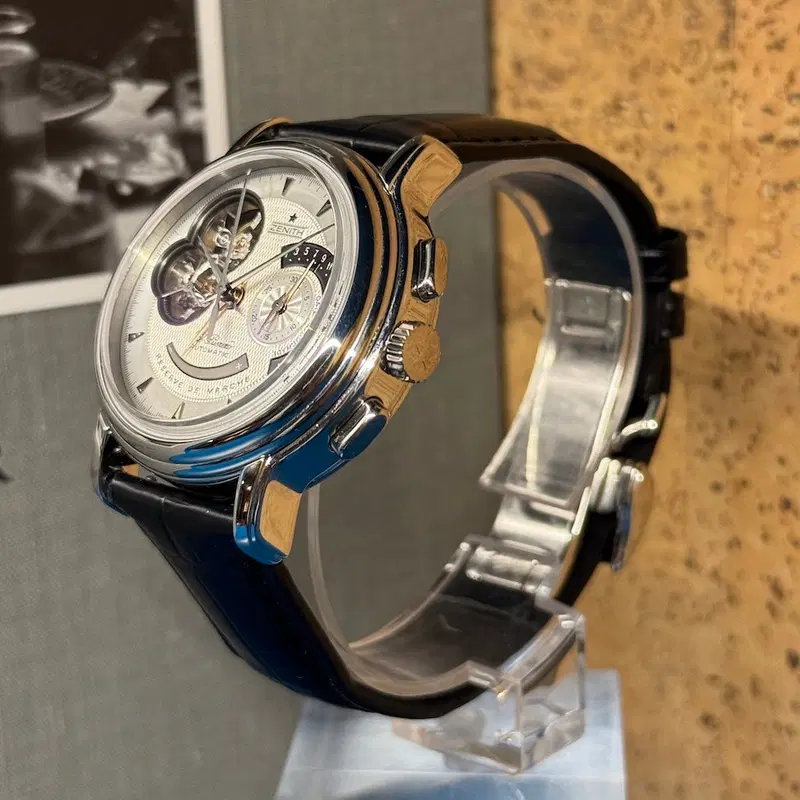 Zenith Chronomaster T Open Date Retrograde. 40.0240.4023